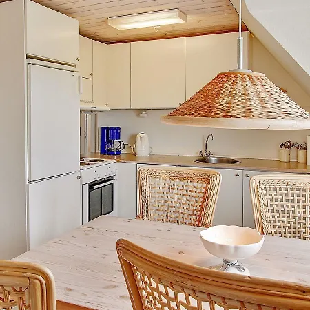 Apartment Two-bedroom Holiday In 1 *